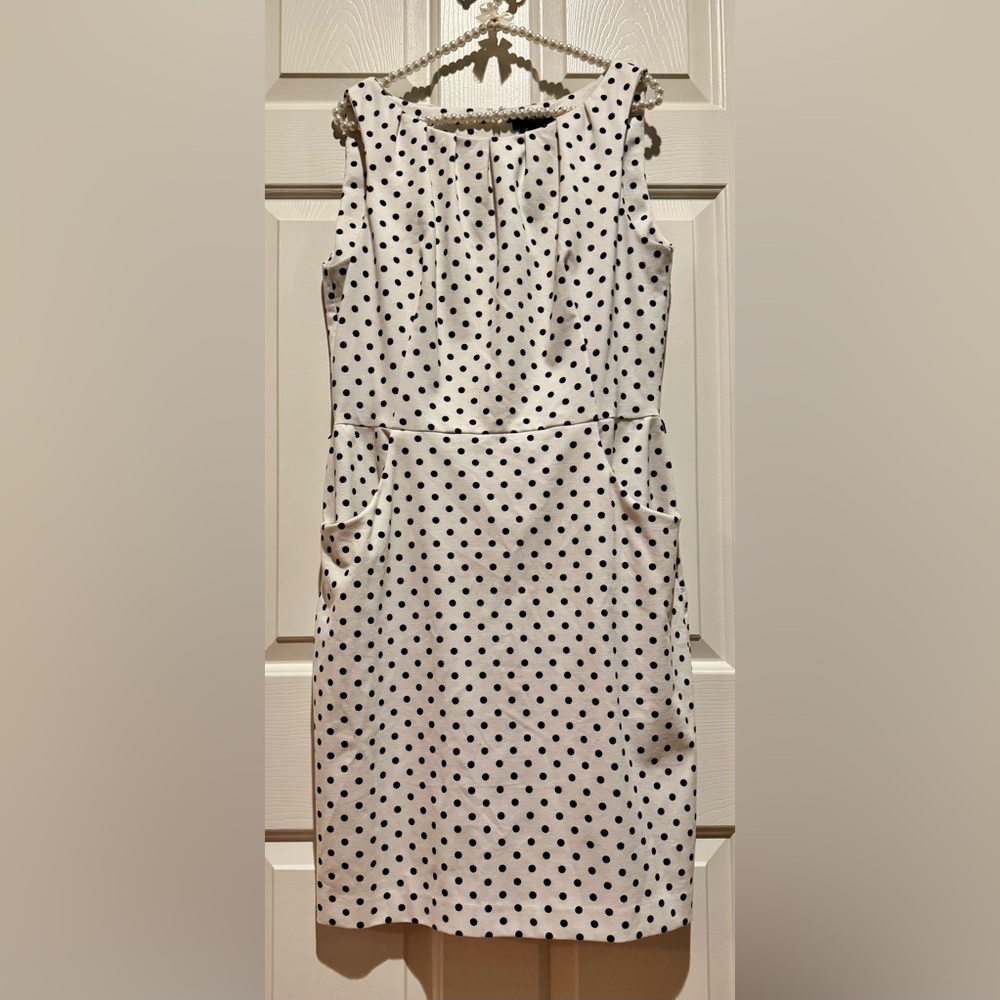 Dress - Chaps - white w/ black polka dots - size 14. Flattering. Pockets! Great - Picture 3 of 8
